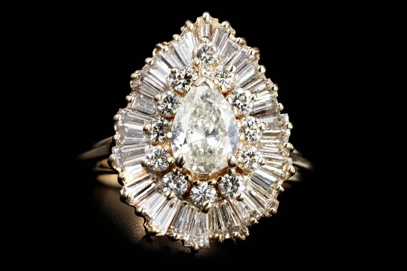 14K Yellow Gold 0.75 Carat Pear Cut Diamond Ballerina Halo Ring