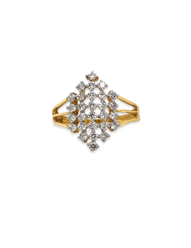 Diamond Gold Ring 18 Karat