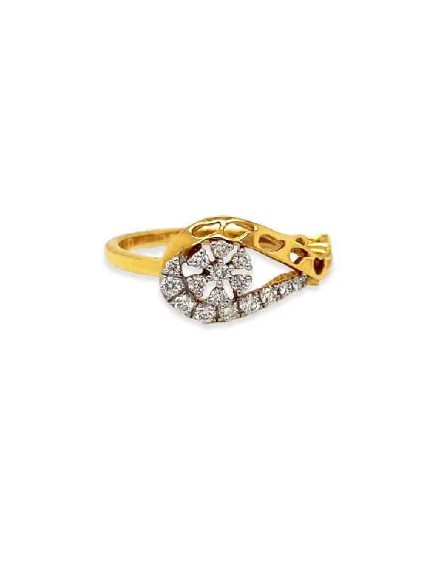 Diamond Ring 18 Karat