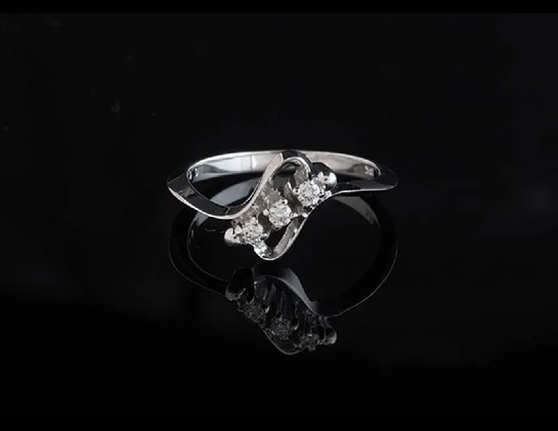 Diamond Ring 18 Karat