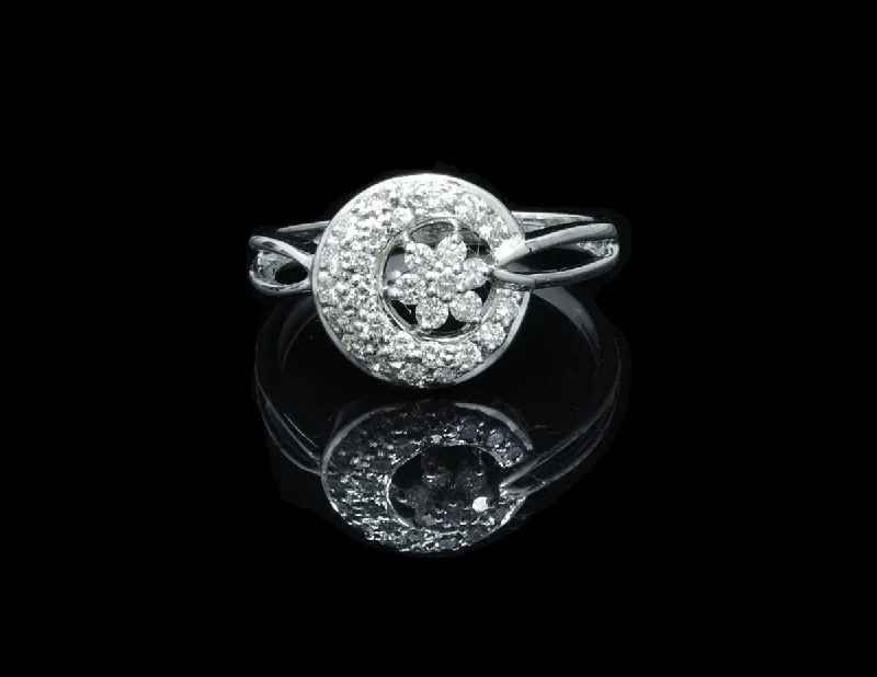 Diamond Ring 18 Karat