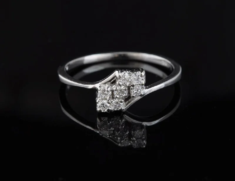 Diamond Ring 18 Karat