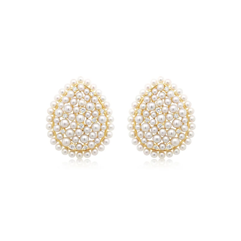 Diamond-Studded Pear Shape Clustered Pearl Earrings