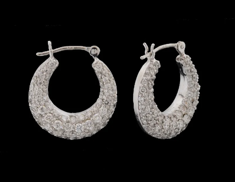 Diamond White Gold Hoop Earring 18 Karat