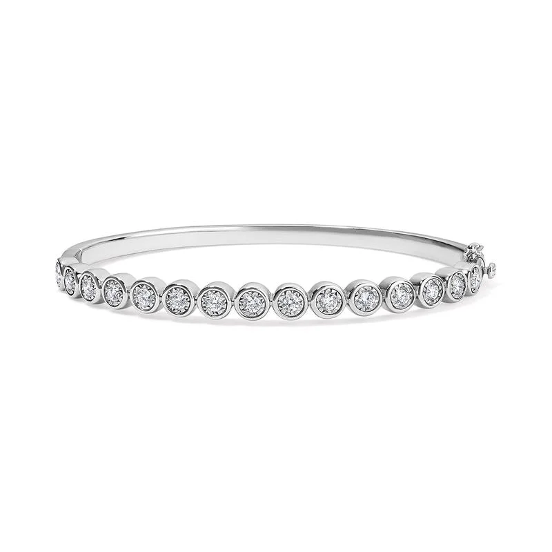 Round Diamond Illusion Bangle