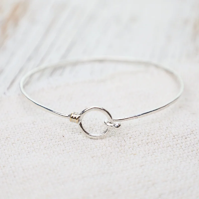 Hook-and-Loop Clasp Bangle